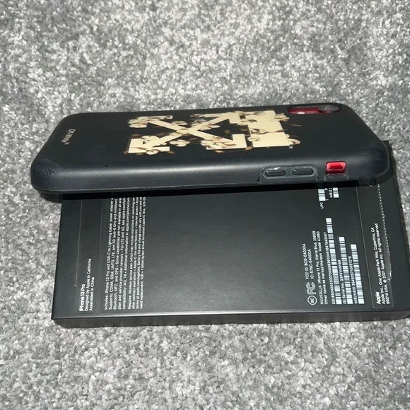 iPhoneアクセサリー OFF-WHITE XR iphone case OFF WHITE NIKE AIR JORDAN SNEAKERS iPhone XR Case Cover